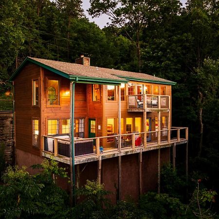 Elevista - Quaint&Private-Views-Hottub-Pooltable-Bears-3 Clubhouse Pools Villa Gatlinburg Bagian luar foto