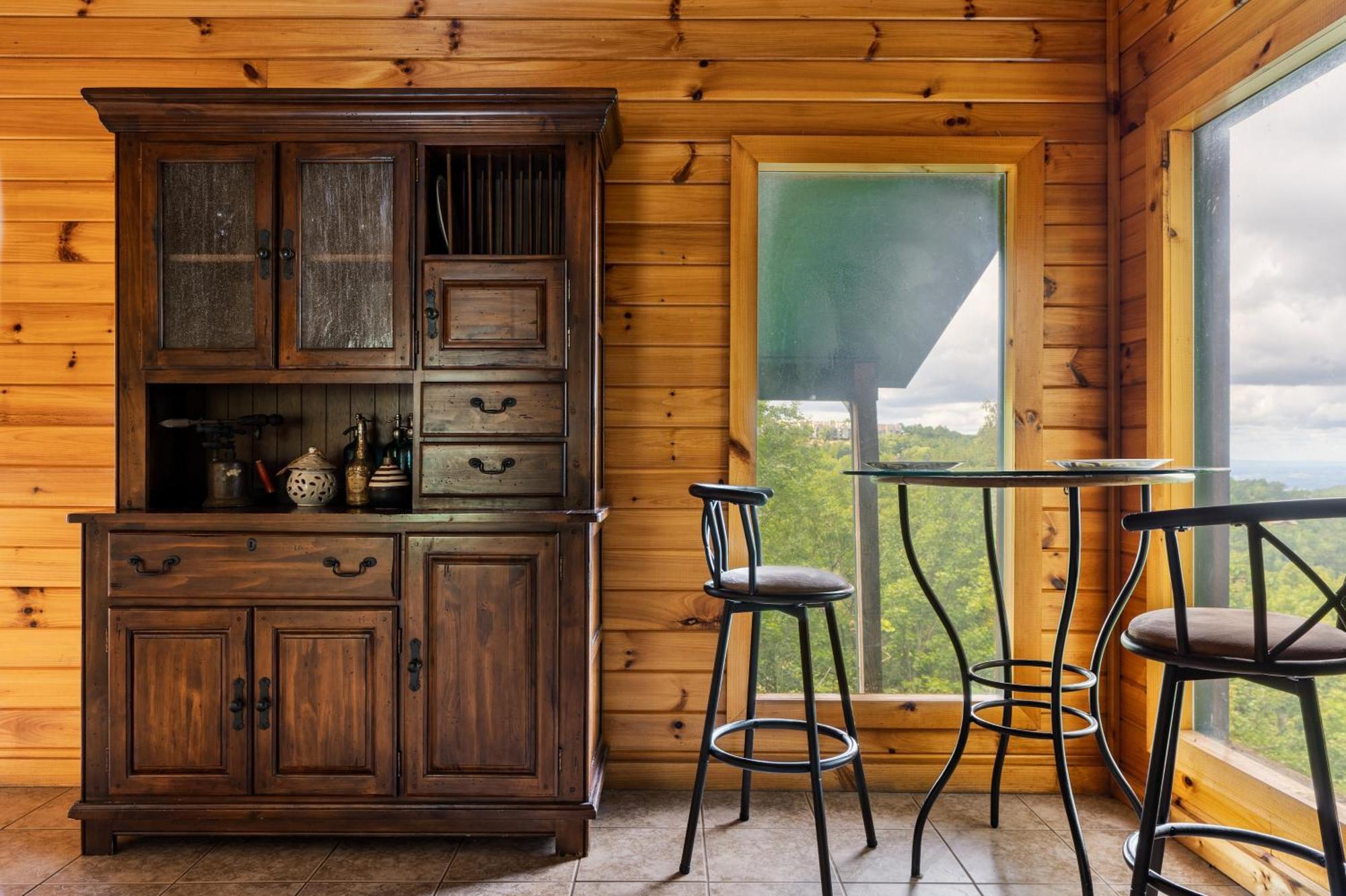 Elevista - Quaint&Private-Views-Hottub-Pooltable-Bears-3 Clubhouse Pools Villa Gatlinburg Bagian luar foto