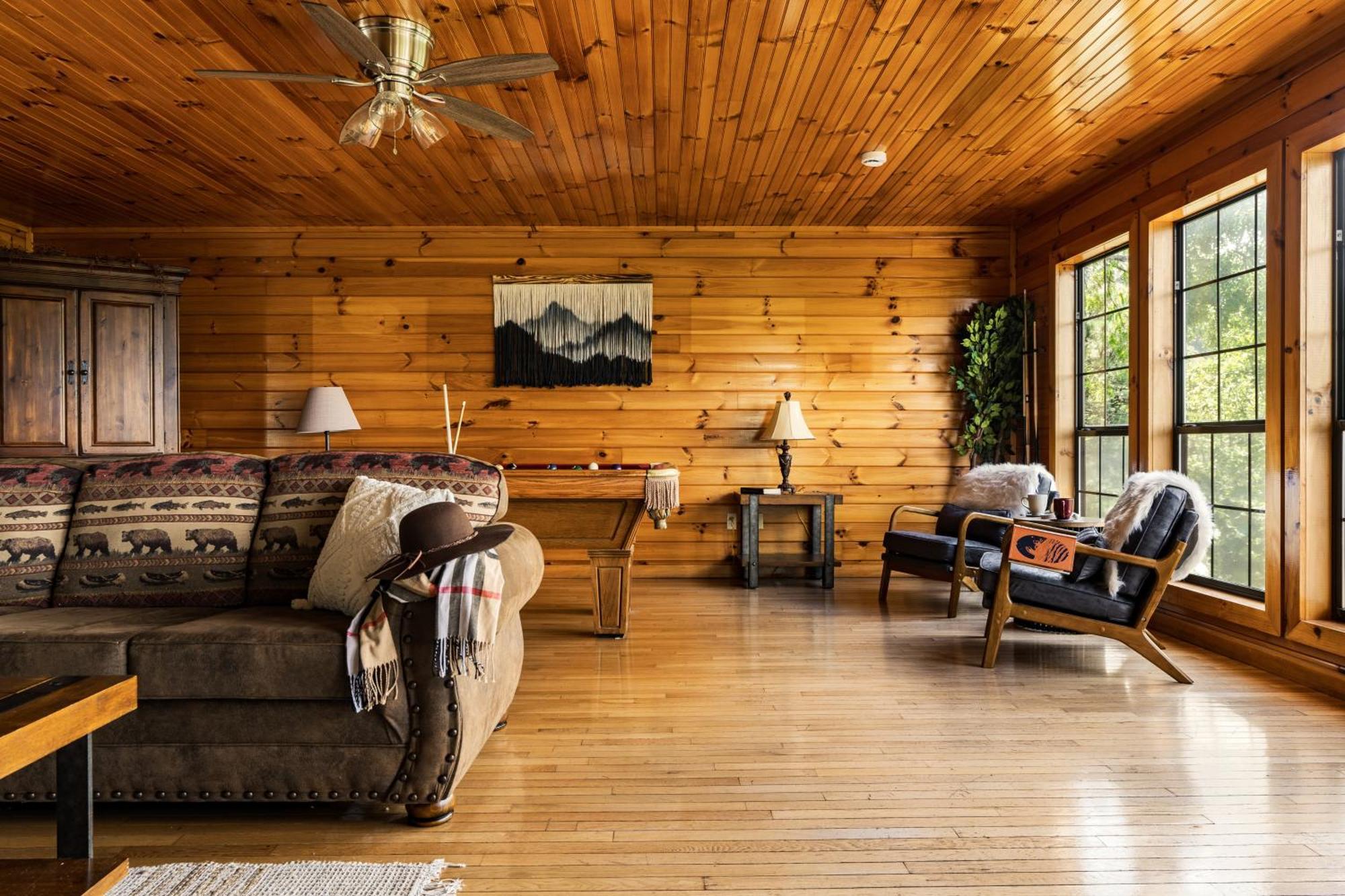 Elevista - Quaint&Private-Views-Hottub-Pooltable-Bears-3 Clubhouse Pools Villa Gatlinburg Bagian luar foto