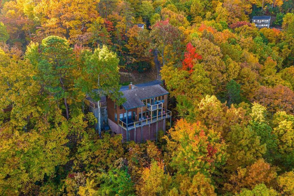 Elevista - Quaint&Private-Views-Hottub-Pooltable-Bears-3 Clubhouse Pools Villa Gatlinburg Bagian luar foto